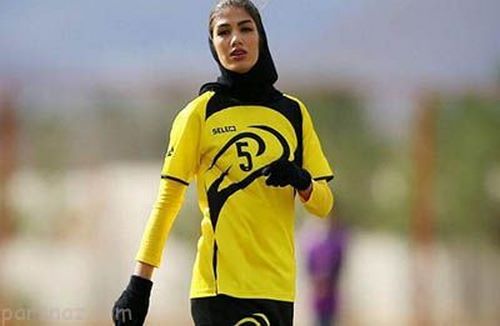 پوشش فوتبالیست های زن ایران